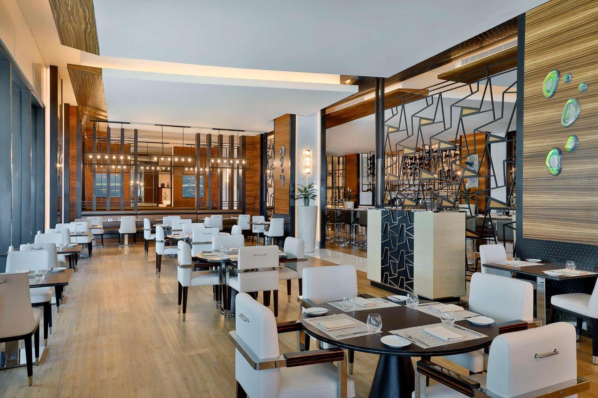 Hilton Dubai Palm Jumeirah Bagian luar foto